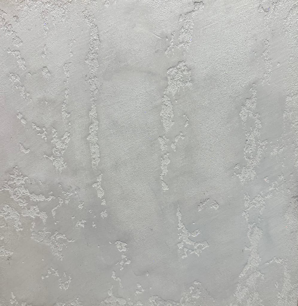 Exquisite Stamped finish with silver glitter